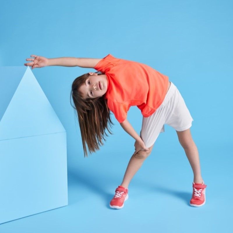 00915361-camiseta-basic-unisex-niño-manga-corta-234-coral-fluor-modelo-1